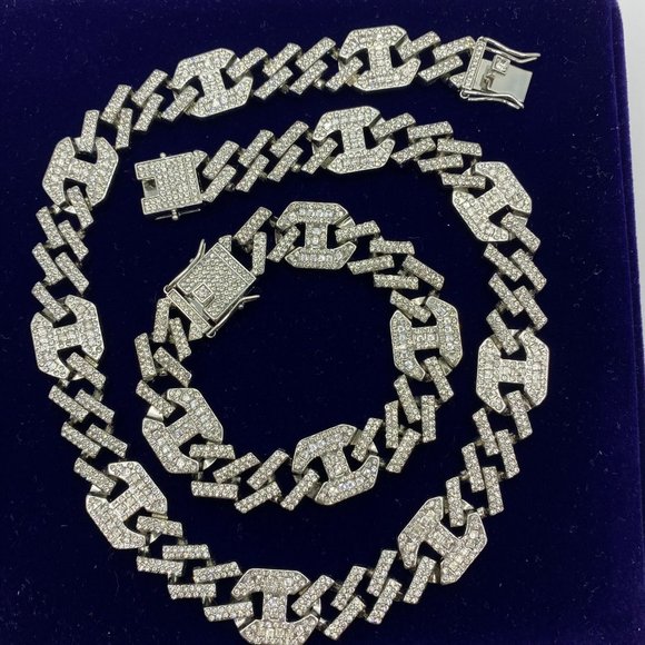 Iced Out Prong Cuban Link Chain  Necklace Bracelet SET - Picture 4 of 5